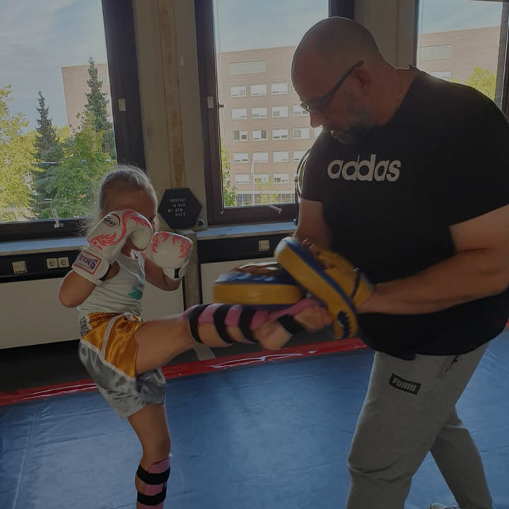 Kickboksen Kids training bij G-Force Gym